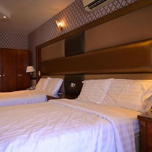 Standard Zimmer mit zwei Einzelbetten